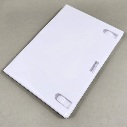 Nintendo Wii Replacement Game Case 1-Pack - Empty Disc Case [White] - Angled front view of case, new condition