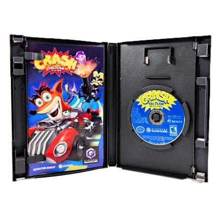 Crash: Tag Team Racing - Nintendo GameCube - Open case displaying contents, good condition