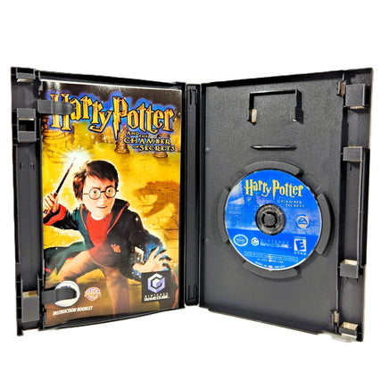 Harry Potter And The Chamber Of Secrets Nintendo GameCube Like New CIB - Disc And Manual Inside Open Case