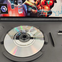 Metroid Prime 2 Echoes Nintendo GameCube Very Good - Open game case with close up view of scratch free game disc surface