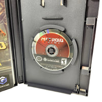 Metroid Prime - Nintendo GameCube - Interior case view showing close up of disc artwork, good condition