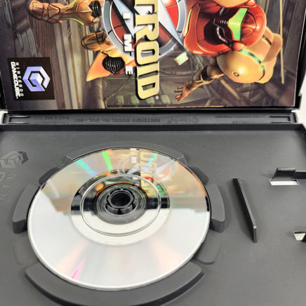 Metroid Prime Nintendo GameCube Very Good - GameCube Game case with close up view of scratch free game disc surface