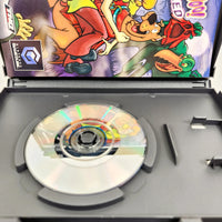 Scooby Doo Unmasked - Nintendo GameCube - Open game case with close up view of scratch free game disc surface