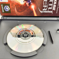Star Wars Bounty Hunter Nintendo GameCube Very Good CIB - Open game case with close up view of scratch free game disc surface