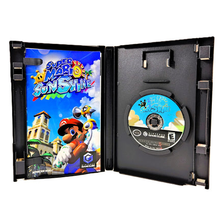 Super Mario Sunshine Nintendo GameCube Very Good - Complete in box with disc & manual