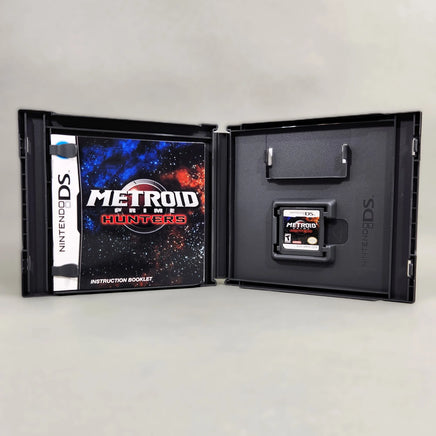 Metroid Prime: Hunters for Nintendo DS - Manual and cartridge in open case, like new condition