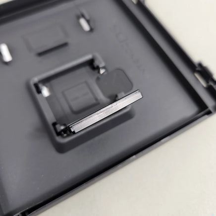 Pokémon HeartGold Version [NFR] Nintendo DS - Nintendo DS game cart close-up showing the molded rectangular indentation, like new condition