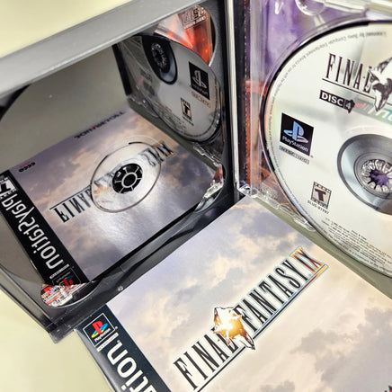 Final Fantasy IX for PlayStation 1 - Close-up view of clean mirror-finish of scratch free disc 3, like new condition