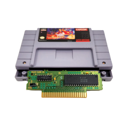 Aladdin Super Nintendo Like New Loose - SNES Cartridge shell with authentic game circuit board shown