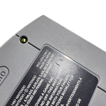 Bomberman Hero Nintendo 64 Very Good - Close up view of rear cart label showing number stamp proving authentic cartridge