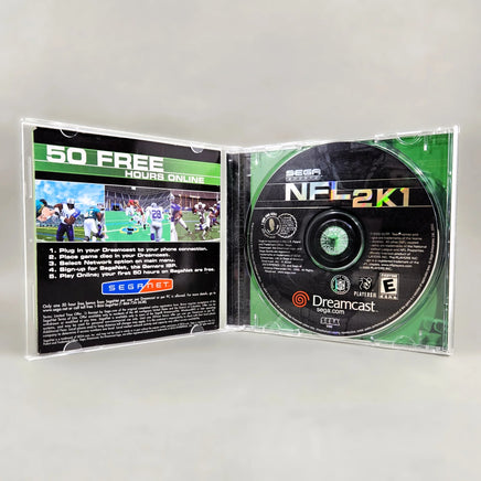 NFL 2K1 - Dreamcast - Open case view with front insert and tray artwork visible, good condition