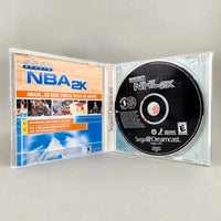 NHL 2K - Dreamcast - Open case layout showing game components, very good condition