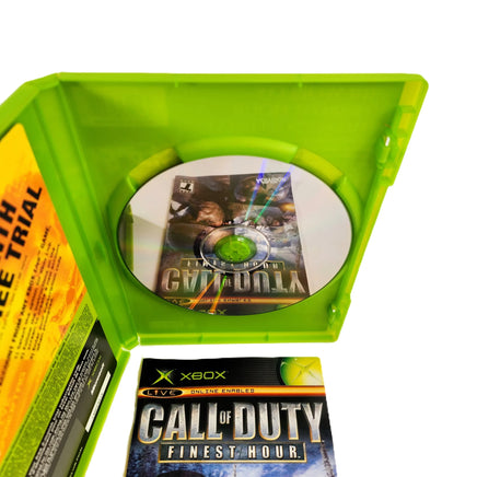 Call Of Duty Finest Hour Xbox Good CIB - Open game case showing the scratch free disc read surface