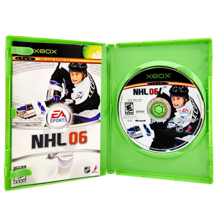 NHL 06 Xbox Good CIB - Inside Contents With Disc & Manual